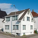 Daire Unique And Spacious Close To Centre *