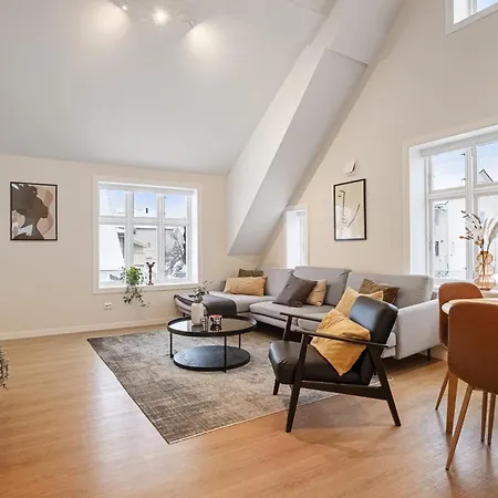 Daire Unique And Spacious Close To Centre Stavanger
