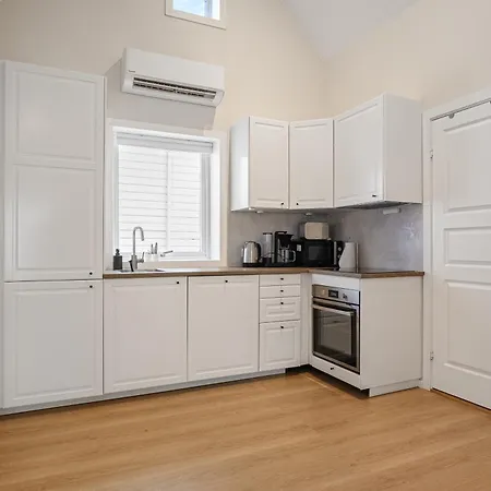 Daire Unique And Spacious Close To Centre *
