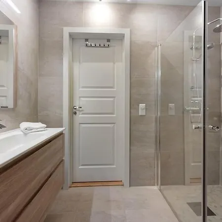 דירה Unique And Spacious Close To Centre *